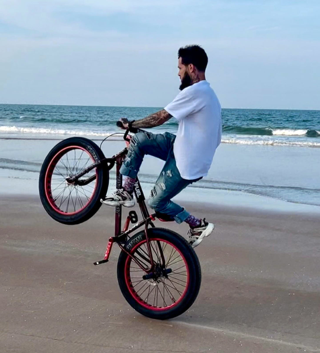 Fat Ripper on the Beach! – SE BIKES Powered By BikeCo